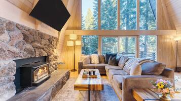 Rumah (4 Bedrooms) | Interior