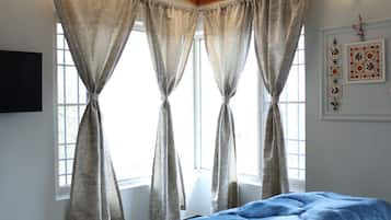 Comfort Room, Mountain View | Free WiFi