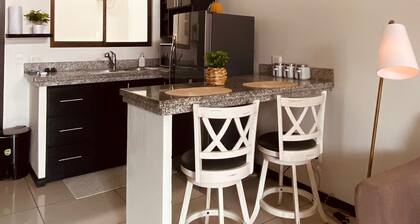 Charming 2-bedroom apartment in gorgeous Ciudad Quesada with WiFi, AC