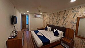 Quarto casal clássico, vista para a cidade | Roupas de cama de algodão egípcio, roupas de cama premium
