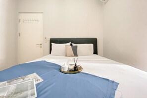 2 bedrooms - Good And Comfort 2Br At Springlake Summarecon Bekasi Apartment (Bekasi)