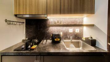 Apartment | Private kitchen | Full-size fridge, stovetop, rice cooker