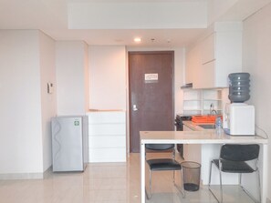 Apartment | Living area - Strategic 2Br With City View At Grand Sungkono Lagoon Apartment (Surabaya)