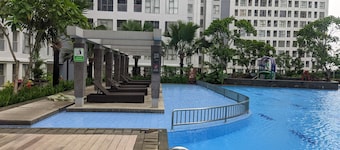 Comfy And Spacious 2Br Apartment At M-Town Residence