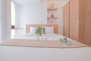 Studio - Homey And Cozy Studio Apartment At Tokyo Riverside Pik 2 (Teluknaga)