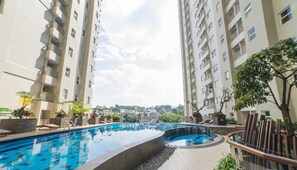 Piscine extérieure