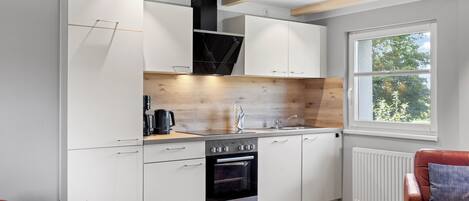 Frigorífic, forn, placa de cuina i rentaplats