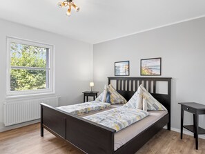 3 bedrooms, internet