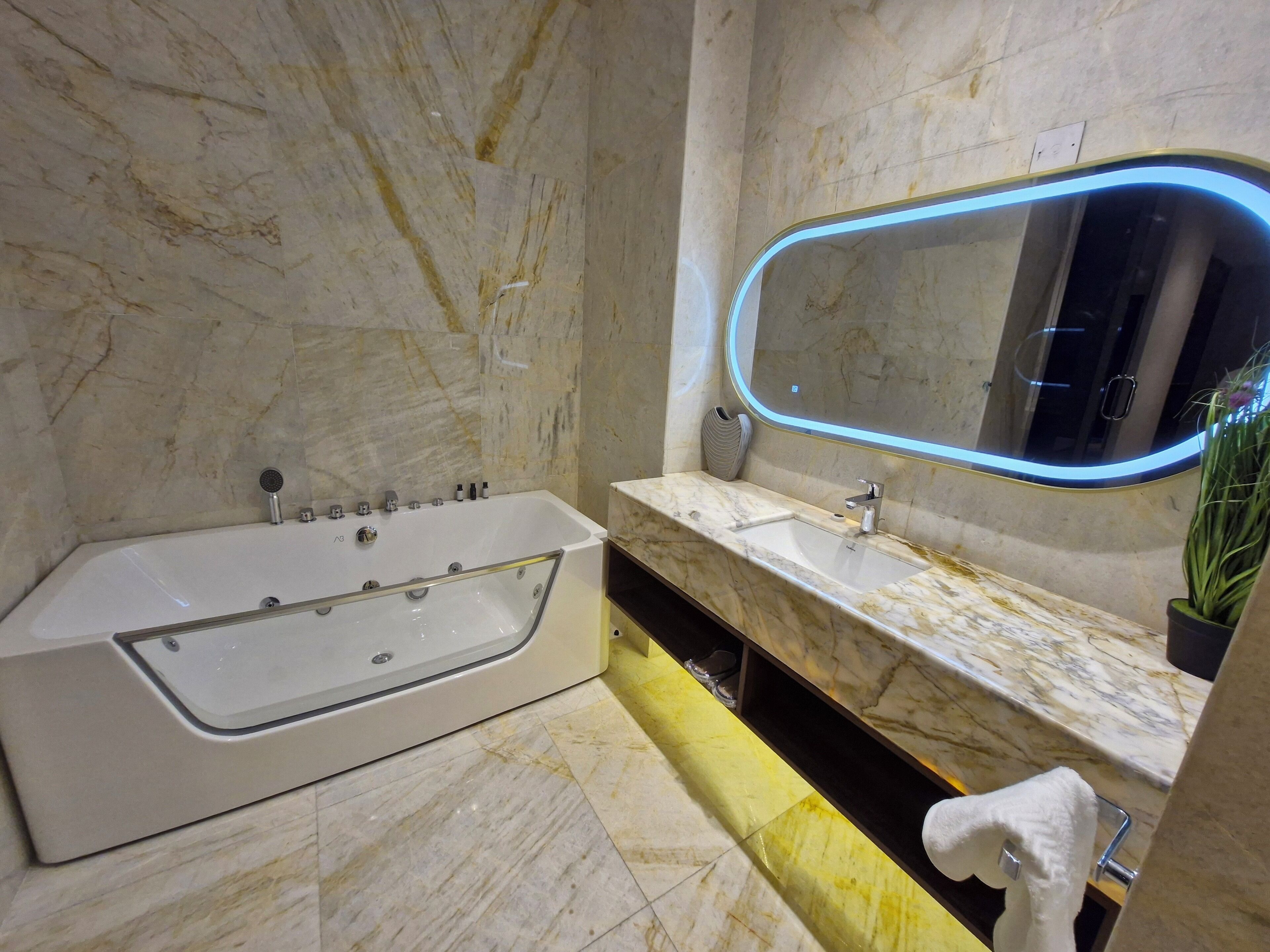 Junior Suite with Jacuzzi, Sea View. | View from room