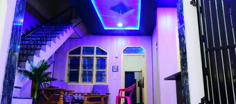 Shraddha Guest House