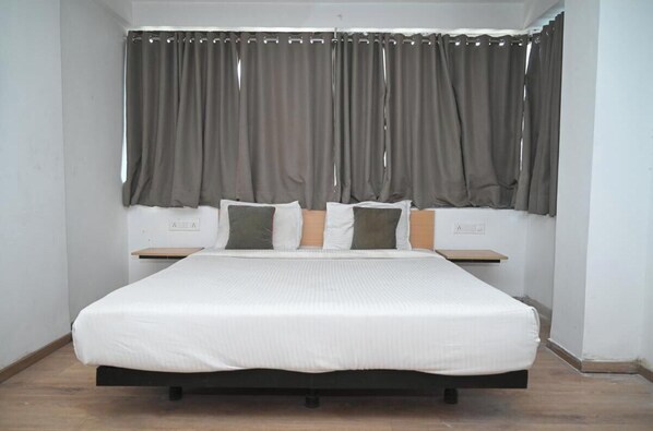 Habitación básica | 1 dormitorio y wifi gratis