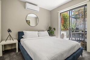 2 chambres, fer et planche Ă repasser, Wi-Fi, draps fournis