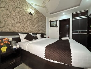 Deluxe Double Room, City View | View from room - Hotel Delhi Aerocity Inn (New Delhi)