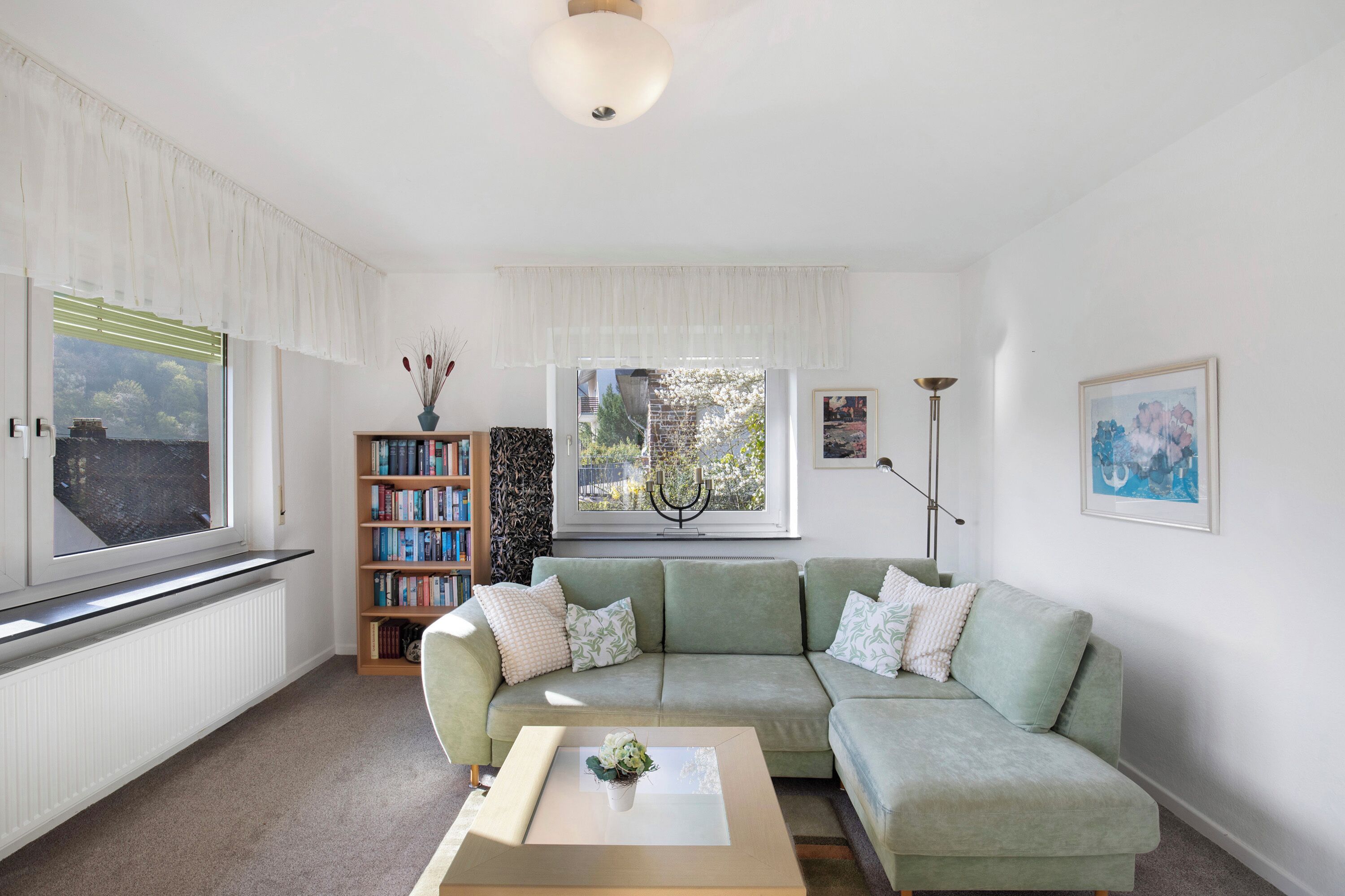 Fernseher, DVD-Player, Stereoanlage