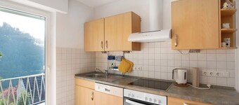 Apartment 'Rheinblick' with Balcony and Wi-Fi