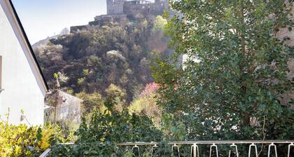 Ferienwohnung 'Rheinblick' mit Balkon und Wi-Fi