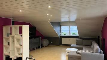 Tv, videospil, dvd-afspiller, stereoanlæg