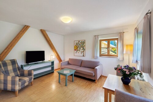 Ferienwohnung '2 Zimmer' mit Privatterrasse, Gemeinschaftsgarten und Wi-Fi