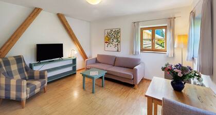 Ferienwohnung '2 Zimmer' mit Privatterrasse, Gemeinschaftsgarten und Wi-Fi