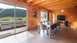 Unclassified image, 4 of 18, button - Chalet Oxyzen, 14-guest chalet in Gérardmer – spa, sauna, pool table (Gérardmer)