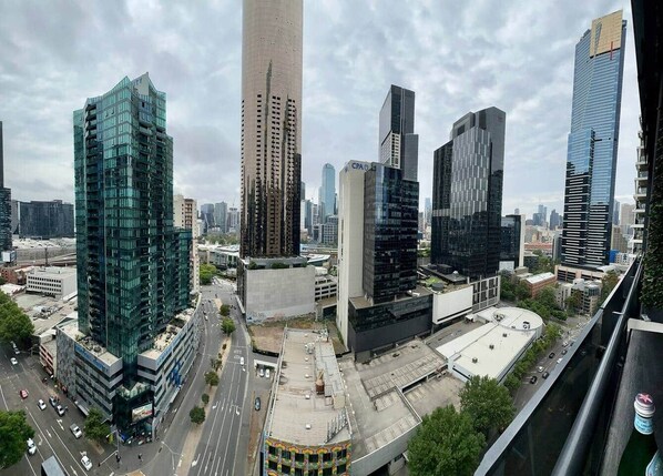 Property grounds - Stylish Southbank apartment + Free Parking x2 (Southbank)