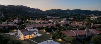Villa i San Teodoro med 4 soverom som kan romme 8