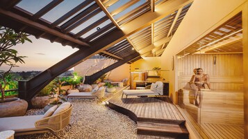 Sauna, steam room, 3 treatment rooms, massages