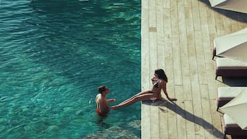 Piscina externa