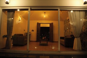 Premium-Vierbettzimmer | Wohnzimmer