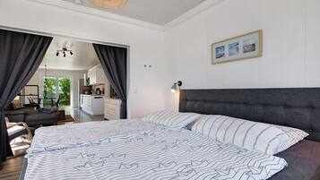 1 bedroom, iron/ironing board, bed sheets