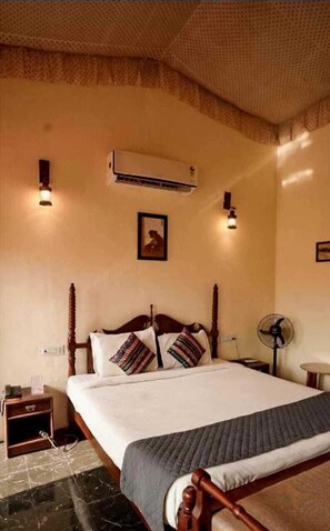 Habitación doble Deluxe, vista al jardín | Wifi gratis 