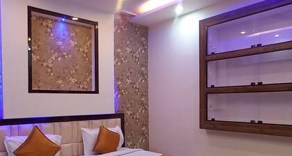 Siyaram Hotel Tample View in Orchha