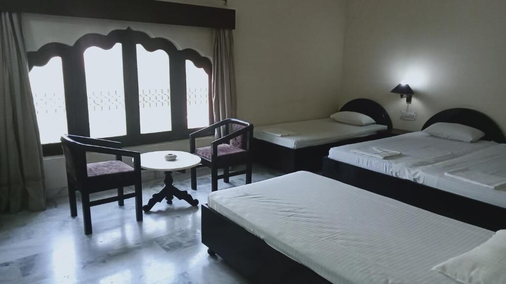 Skrivebord og wi-fi (inkludert)