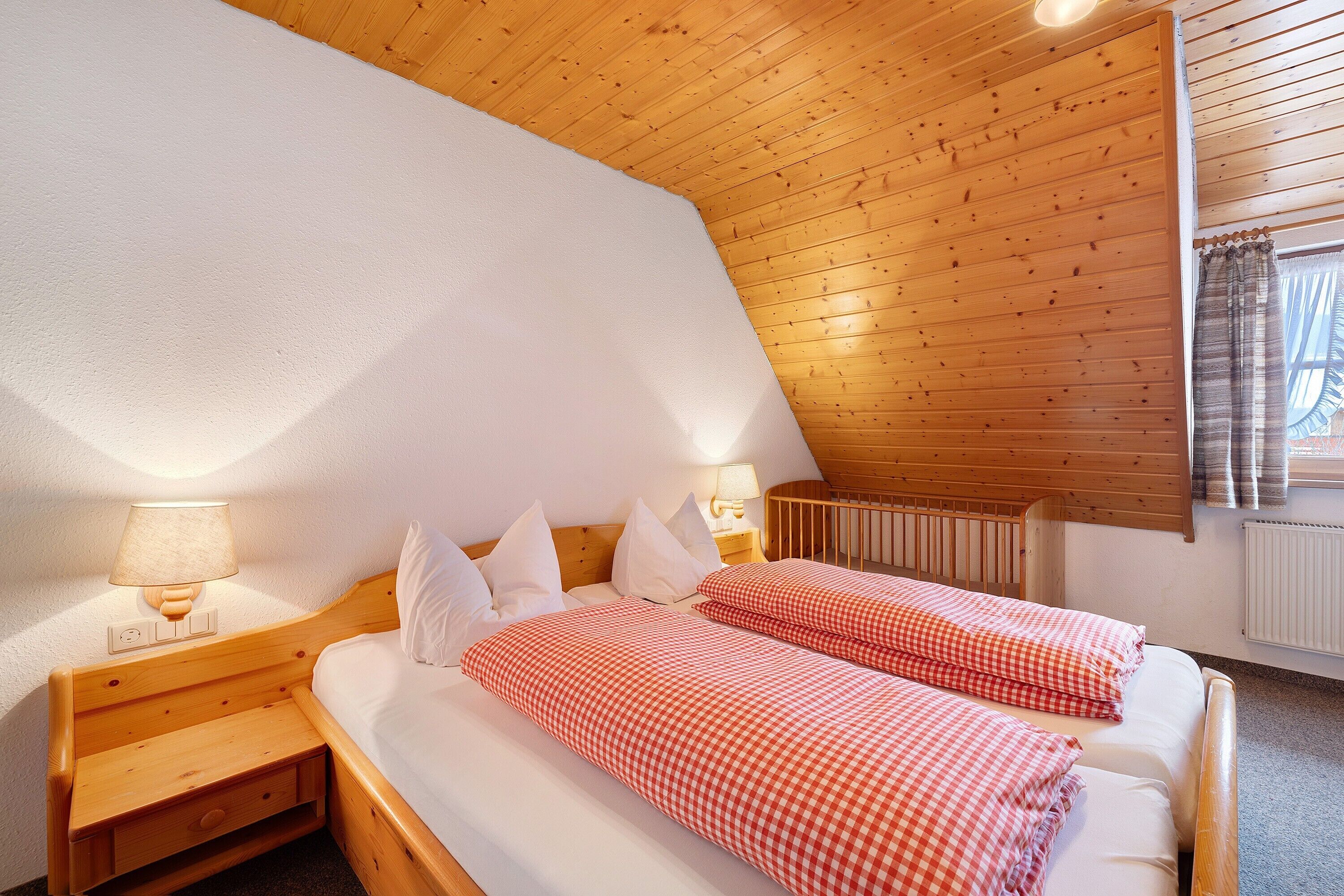 2 Schlafzimmer, kostenloses WLAN, Bettwäsche