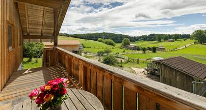 Matratzenlager 'Grün' mit gemeinsamer Terrasse & Garten, OHNE Küche