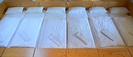 1 habitación, wifi gratis y ropa de cama