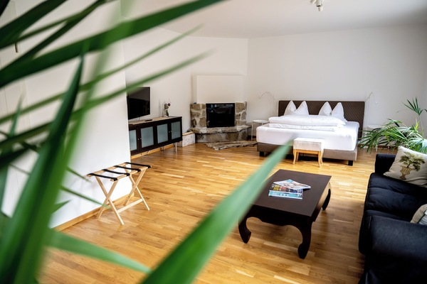 Economy Suite, Garden View