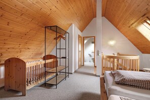 2 chambres, Wi-Fi gratuit, draps fournis