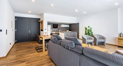 Apartment 'Sophie Stecker' with Mountain View, Private Terrace and Wi-Fi