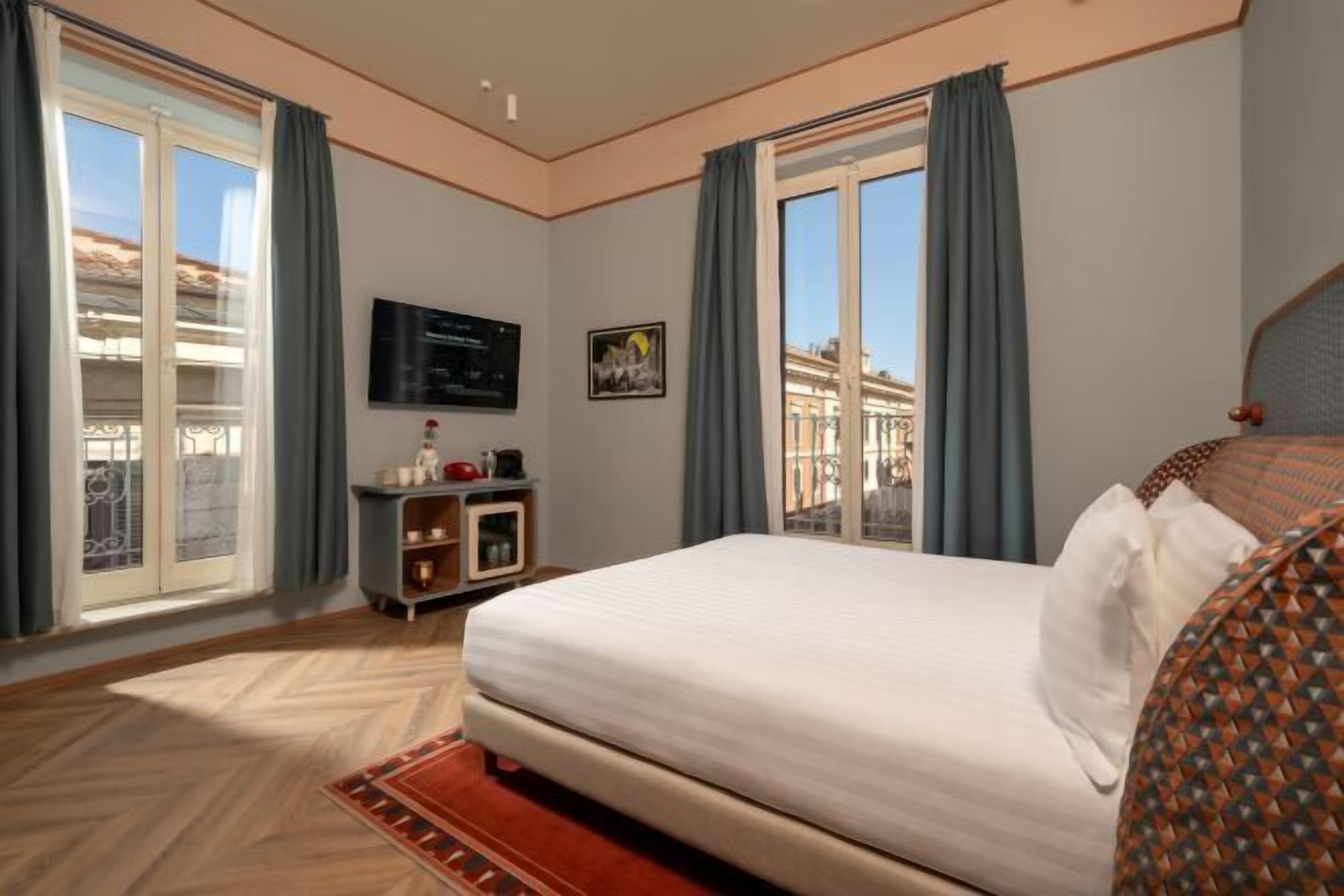 Una cassaforte in camera, ferro/asse da stiro