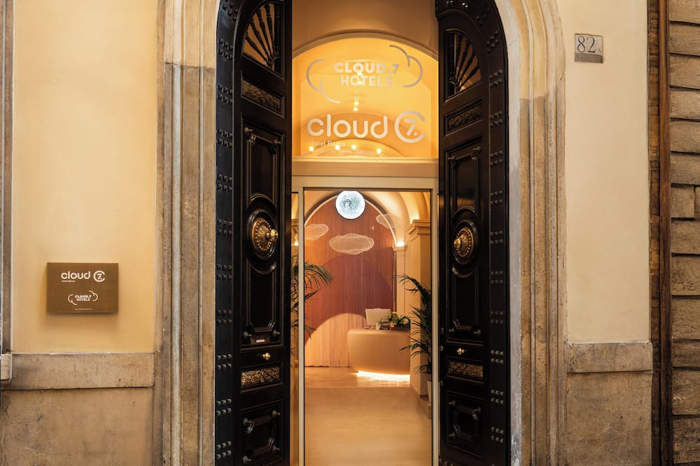 Cloud 7 Roma Hotel