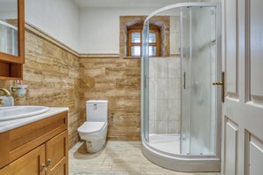 Hårtørrer, håndklæder, Toiletpapir
