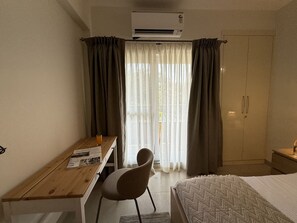 2 bedrooms