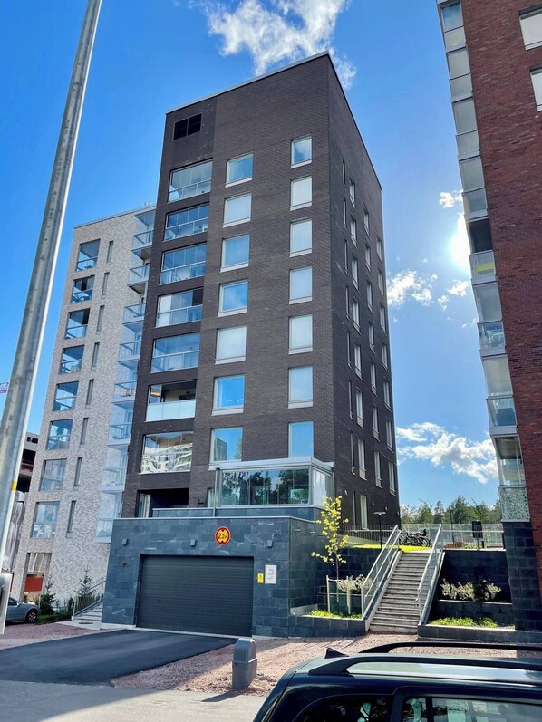 Dormitorio compartido, 2 habitaciones, con acceso para personas discapacitadas, vista a la ciudad | Exterior