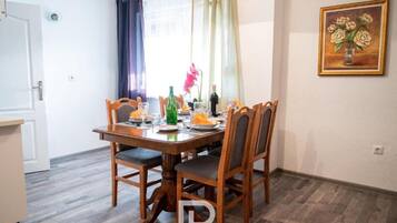 Villa (Two Bedroom Villa with Balcony and Pa) | 2 slaapkamers, babybedden (toeslag)