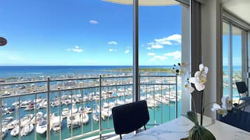 Apartment, 1 Bedroom, Ocean View (0187) | Lanai