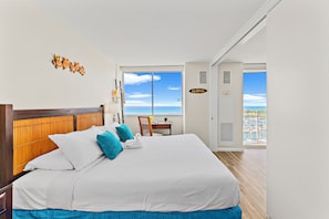 Apartment, 1 Bedroom, Ocean View (Ilikai Marina (0124)) | 1 bedroom, iron/ironing board, bed sheets