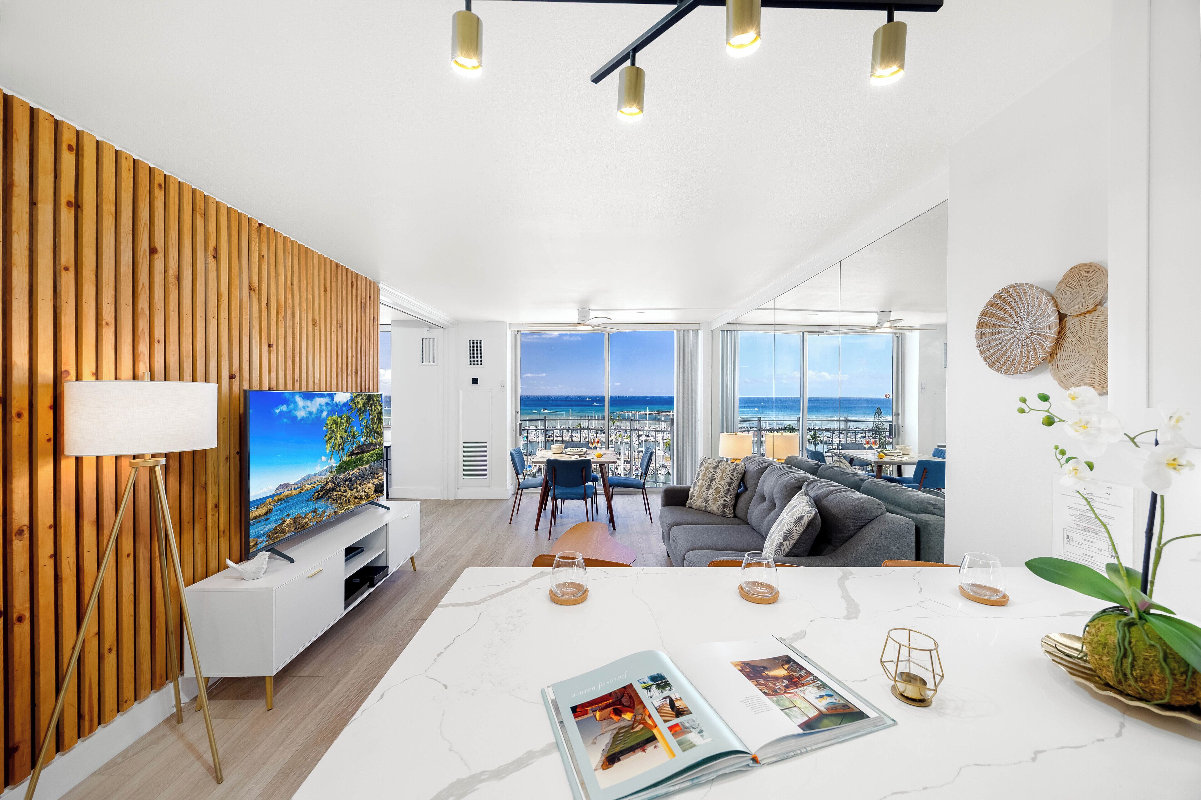 Apartment, 1 Bedroom, Ocean View (0187) | Living area | 42-inch Smart TV with cable channels