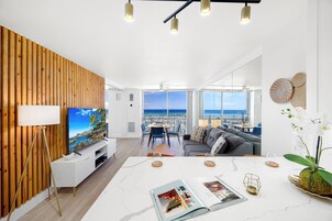 公寓, 1 間臥室, 海景 (0187) | 客廳 | 42 吋智能電視連有線電視頻道