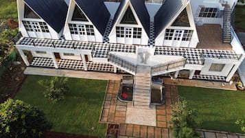 Cảnh từ trên cao
